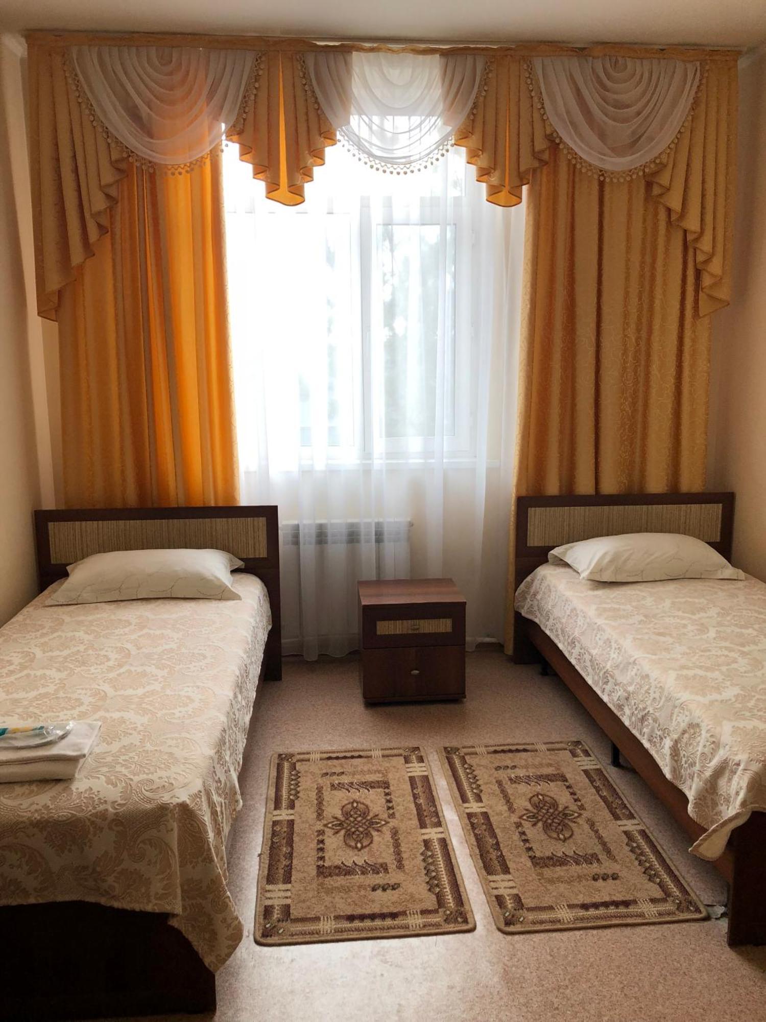 Mirage Hotel Kosztanaj Kültér fotó