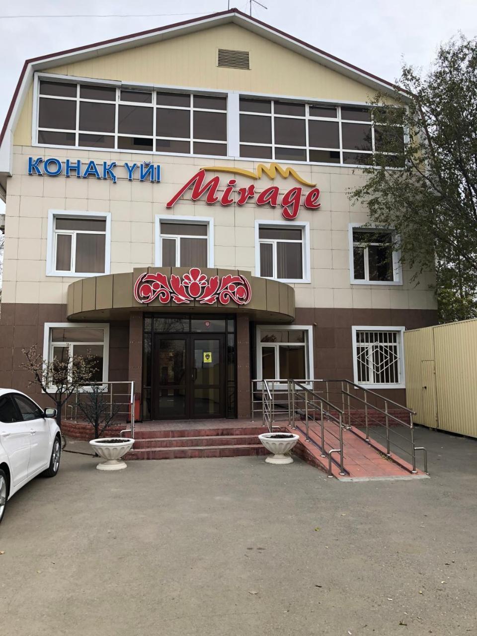 Mirage Hotel Kosztanaj Kültér fotó