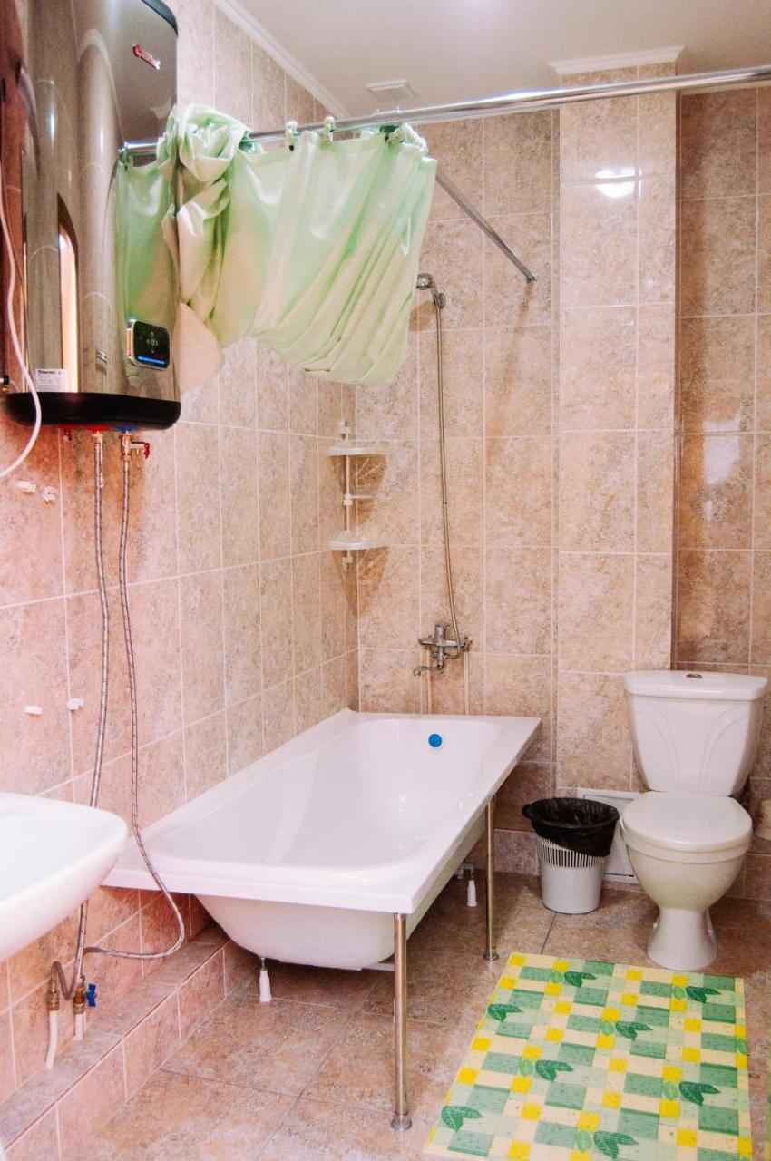 Mirage Hotel Kosztanaj Kültér fotó